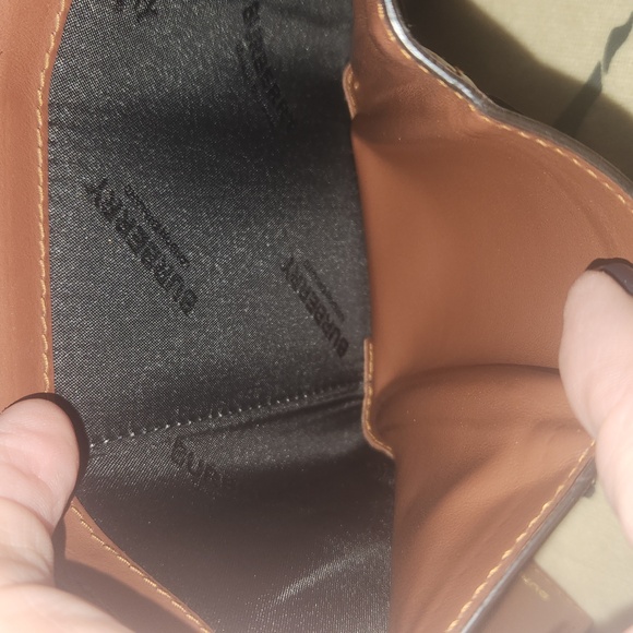 Auth. Burberry trifold Lark wallet - Picture 7 of 9
